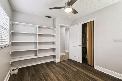 Casa en alquiler en Tampa, Florida, 3 dormitorios, 75.81 m2 № 1904814 - foto 10