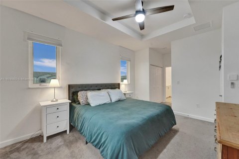 Townhouse in Homestead, Florida 4 bedrooms, 169.08 sq.m. № 1804375 - photo 29