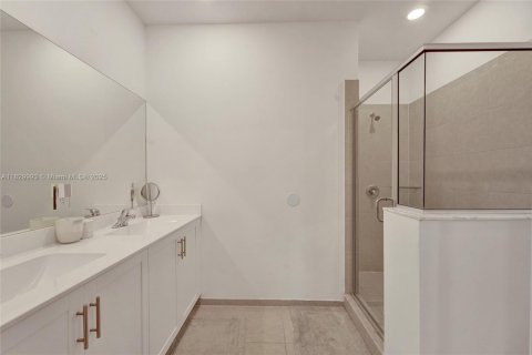 Townhouse in Homestead, Florida 4 bedrooms, 169.08 sq.m. № 1804375 - photo 30