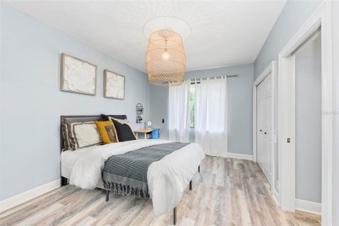 Casa en venta en Lakewood Ranch, Florida, 5 dormitorios, 377 m2 № 1810533 - foto 20