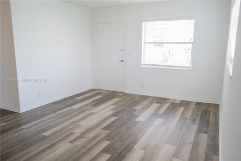 Condominio en alquiler en Hollywood, Florida, 1 dormitorio, 59.46 m2 № 2057627 - foto 8