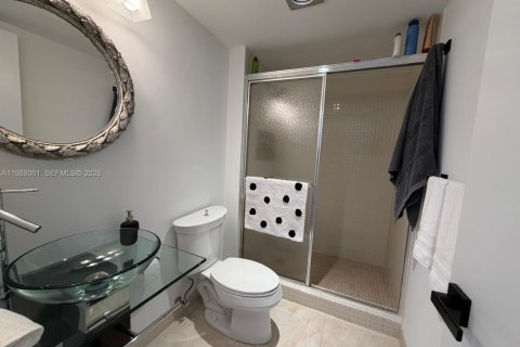 Condominio en alquiler en Aventura, Florida, 2 dormitorios, 105.54 m2 № 2047877 - foto 9