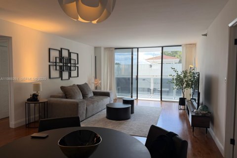 Condominio en alquiler en Aventura, Florida, 2 dormitorios, 105.54 m2 № 2047877 - foto 2