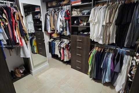 Copropriété à louer à Miami, Floride: 2 chambres, 119.47 m2 № 1996270 - photo 18