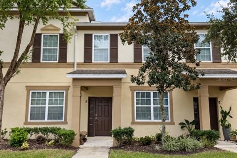 House in Windermere, Florida 3 bedrooms, 126.63 sq.m. № 2364847