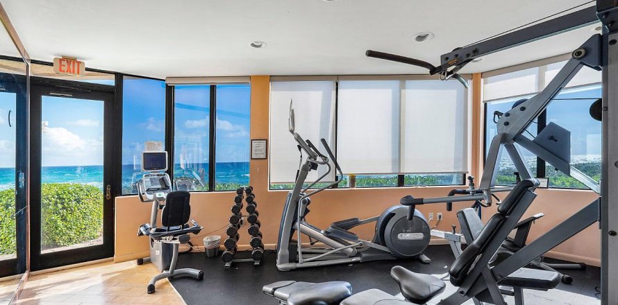 Adosado en Ocean Ridge, Florida 3 dormitorios, 279.82 m2 № 1081618