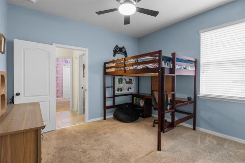 House in Winter Haven, Florida 4 bedrooms, 280.94 sq.m. № 2320883 - photo 20