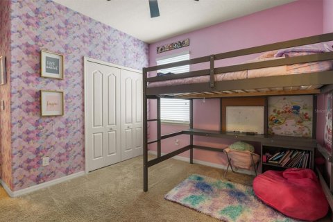 House in Winter Haven, Florida 4 bedrooms, 280.94 sq.m. № 2320883 - photo 14