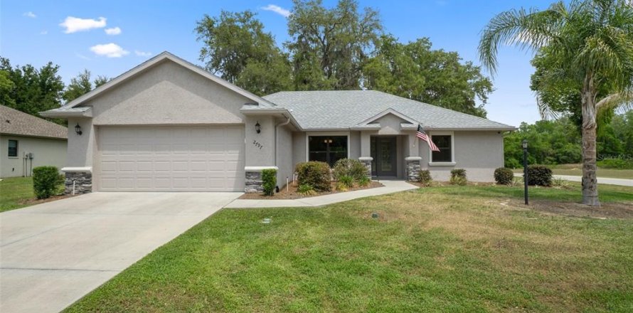 Villa ou maison à Hernando, Floride 3 chambres, 163.23 m2 № 1737401