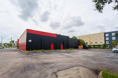 Commercial property in Kissimmee, Florida 614.18 sq.m. № 2141127 - photo 15