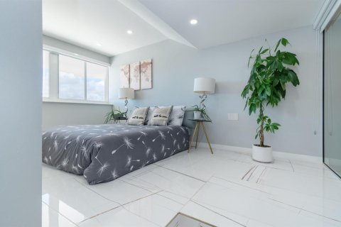 Condominio en venta en Fort Lauderdale, Florida, 2 dormitorios, 157.93 m2 № 2153795 - foto 14