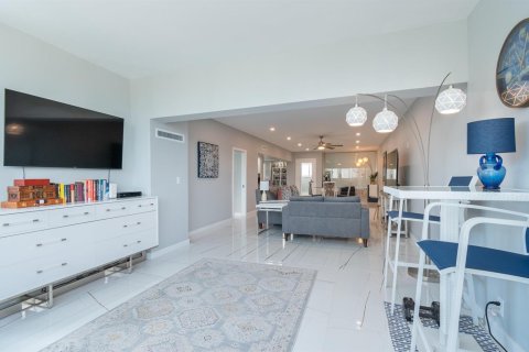 Condominio en venta en Fort Lauderdale, Florida, 2 dormitorios, 157.93 m2 № 2153795 - foto 6