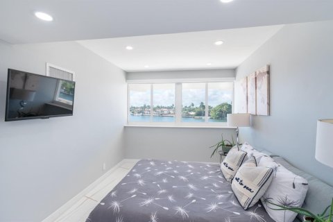Condominio en venta en Fort Lauderdale, Florida, 2 dormitorios, 157.93 m2 № 2153795 - foto 15
