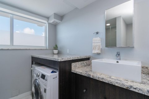 Condominio en venta en Fort Lauderdale, Florida, 2 dormitorios, 157.93 m2 № 2153795 - foto 22