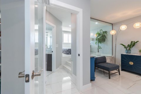 Condominio en venta en Fort Lauderdale, Florida, 2 dormitorios, 157.93 m2 № 2153795 - foto 13