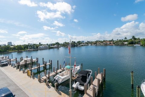 Condominio en venta en Fort Lauderdale, Florida, 2 dormitorios, 157.93 m2 № 2153795 - foto 29