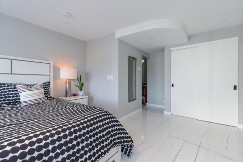 Condominio en venta en Fort Lauderdale, Florida, 2 dormitorios, 157.93 m2 № 2153795 - foto 20