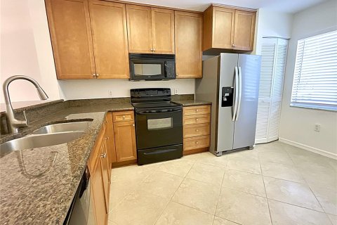 Apartamento en alquiler en Naples, Florida, 2 dormitorios, 102.19 m2 № 1905406 - foto 3