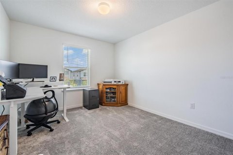 Casa en venta en Land O' Lakes, Florida, 5 dormitorios, 242.94 m2 № 1919193 - foto 20