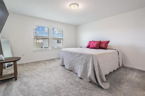 Casa en venta en Land O' Lakes, Florida, 5 dormitorios, 242.94 m2 № 1919193 - foto 26