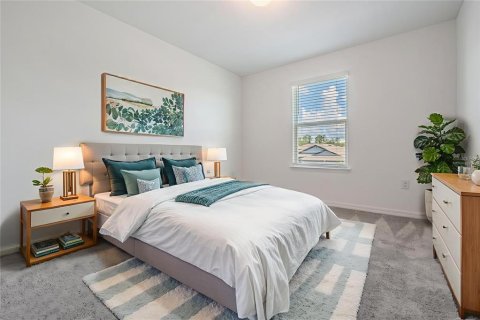 Casa en venta en Land O' Lakes, Florida, 5 dormitorios, 242.94 m2 № 1919193 - foto 19