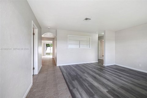 Купить виллу или дом в Окленд-Парк, Флорида 4 спальни, 138.89м2, № 1998673 - фото 4