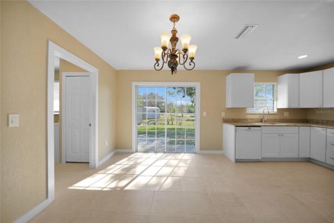 Villa ou maison à vendre à Punta Gorda, Floride: 3 chambres, 122.63 m2 № 1567768 - photo 7