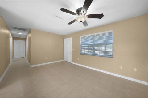 Villa ou maison à vendre à Punta Gorda, Floride: 3 chambres, 122.63 m2 № 1567768 - photo 3