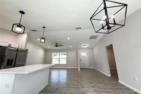 House in Ocala, Florida 3 bedrooms, 112.32 sq.m. № 2232306 - photo 13