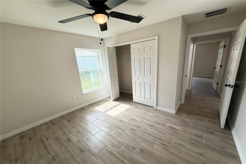 House in Ocala, Florida 3 bedrooms, 112.32 sq.m. № 2232306 - photo 21