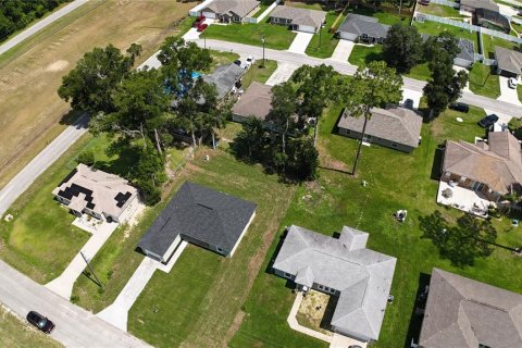 House in Ocala, Florida 3 bedrooms, 112.32 sq.m. № 2232306 - photo 27