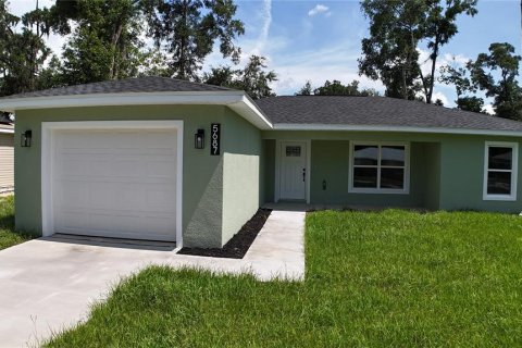 House in Ocala, Florida 3 bedrooms, 112.32 sq.m. № 2232306 - photo 2