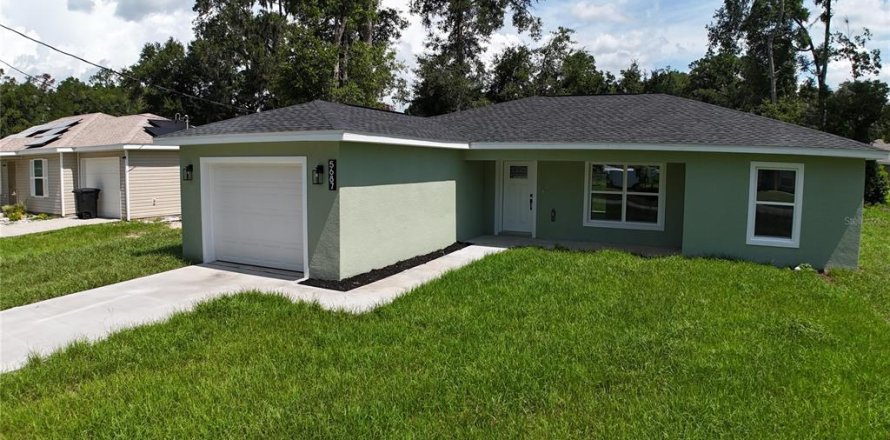 House in Ocala, Florida 3 bedrooms, 112.32 sq.m. № 2232306