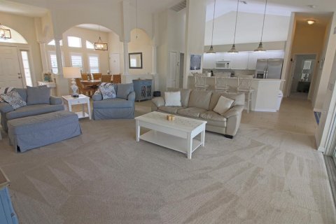 Casa en alquiler en Rotonda, Florida, 3 dormitorios, 204.11 m2 № 1838928 - foto 14