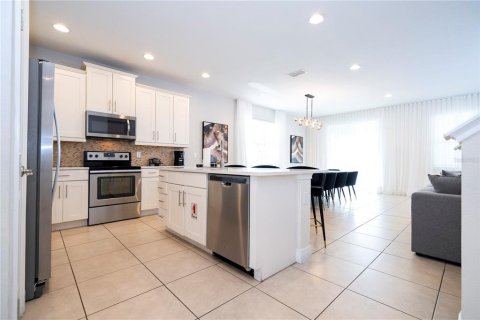 Villa ou maison à vendre à Kissimmee, Floride: 8 chambres, 335.56 m2 № 2099506 - photo 7
