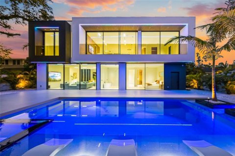 Casa en venta en Sarasota, Florida, 5 dormitorios, 489.59 m2 № 2277894 - foto 5