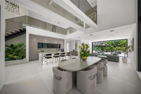 Casa en venta en Sarasota, Florida, 5 dormitorios, 489.59 m2 № 2277894 - foto 14