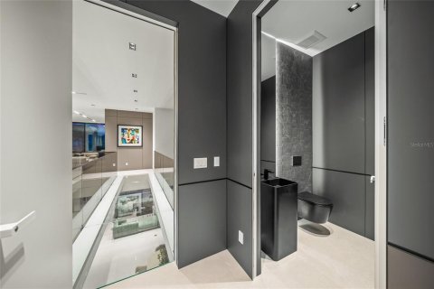 Casa en venta en Sarasota, Florida, 5 dormitorios, 489.59 m2 № 2277894 - foto 3