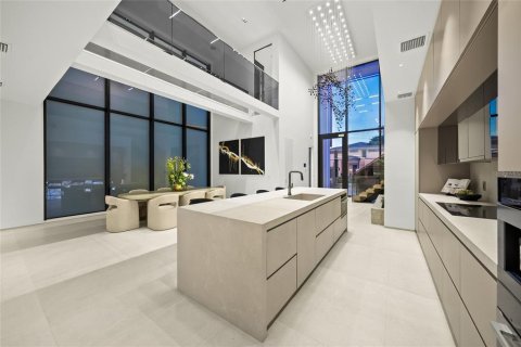 Casa en venta en Sarasota, Florida, 5 dormitorios, 489.59 m2 № 2277894 - foto 30