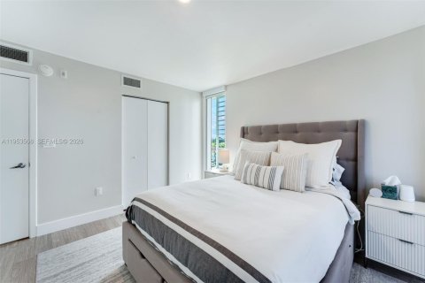 Copropriété à vendre à Bay Harbor Islands, Floride: 2 chambres, 112.88 m2 № 2010844 - photo 18