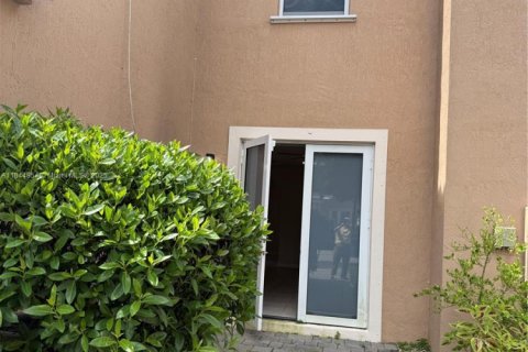 Touwnhouse à louer à Miami, Floride: 3 chambres, 161.65 m2 № 1857164 - photo 29