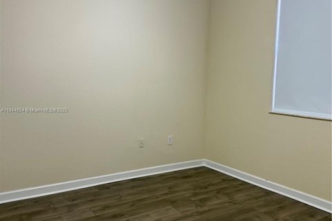 Touwnhouse à louer à Miami, Floride: 3 chambres, 161.65 m2 № 1857164 - photo 21