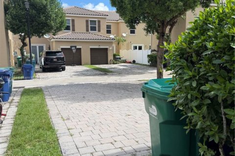 Touwnhouse à louer à Miami, Floride: 3 chambres, 161.65 m2 № 1857164 - photo 30