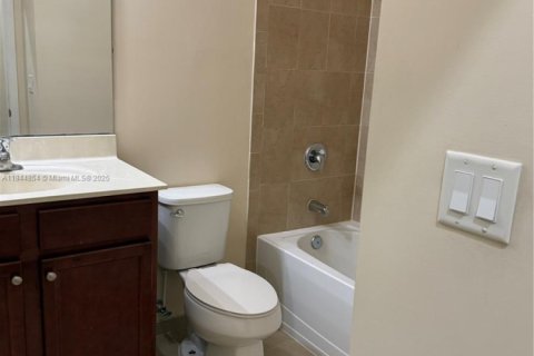 Touwnhouse à louer à Miami, Floride: 3 chambres, 161.65 m2 № 1857164 - photo 19