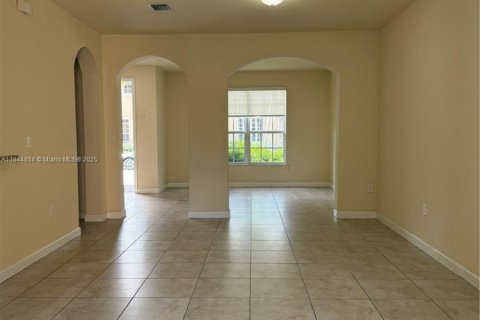 Touwnhouse à louer à Miami, Floride: 3 chambres, 161.65 m2 № 1857164 - photo 28