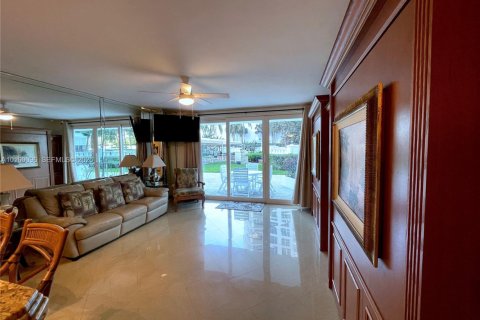 Copropriété à louer à Hollywood, Floride: 53.88 m2 № 2037958 - photo 3