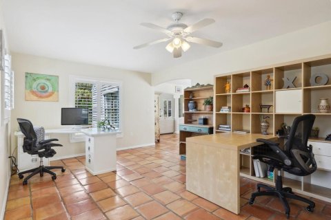 House in Sarasota, Florida 5 bedrooms, 255.2 sq.m. № 1519551 - photo 18
