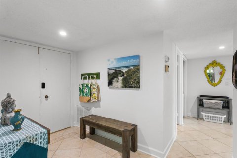 Condo in Clearwater, Florida, 3 bedrooms  № 2231660 - photo 7