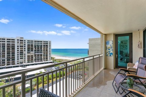 Condo in Clearwater, Florida, 3 bedrooms  № 2231660 - photo 4