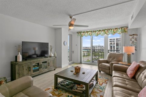 Condo in Clearwater, Florida, 3 bedrooms  № 2231660 - photo 12
